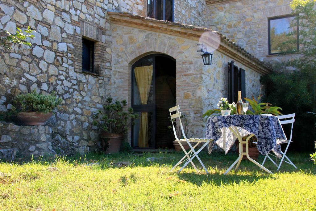 B&B Colle Perrini Country House Casperia ภายนอก รูปภาพ
